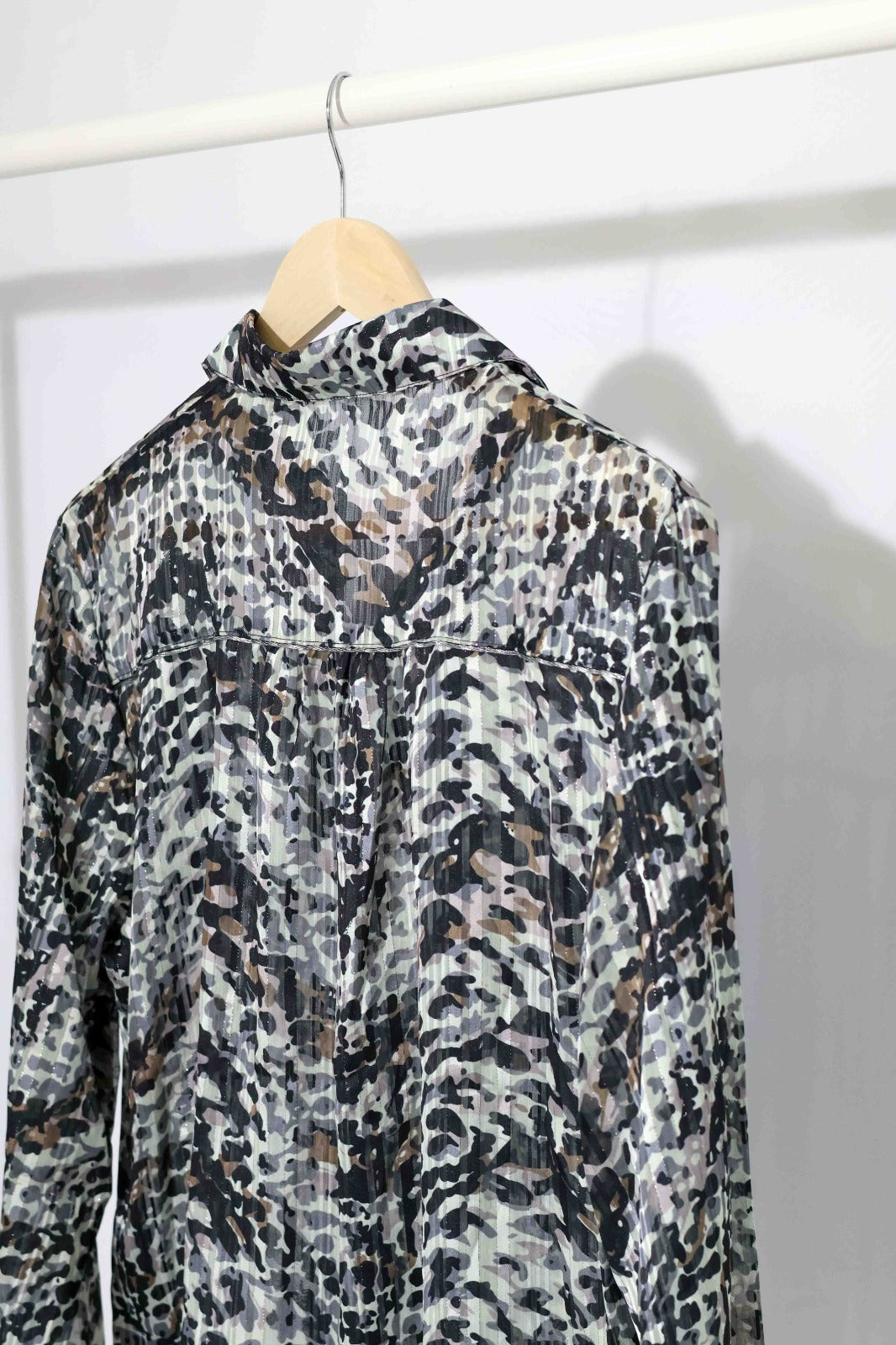 WALLIS ANIMAL PRINT PUSSY BOW SHEER GORGEOUS GLAMOROUS BLOUSE TOP